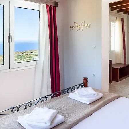 Vila Apollo Pelagia